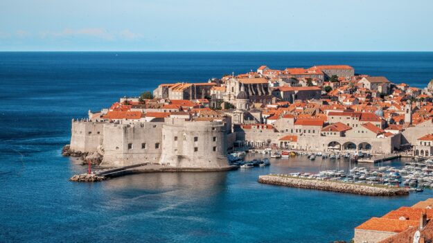 dubrovnik-512798_1920 Crociera Costa Deliziosa da Bari 11 ottobre 2026 – Kotor, Corfù, Dubrovnik, Spalato, Trieste